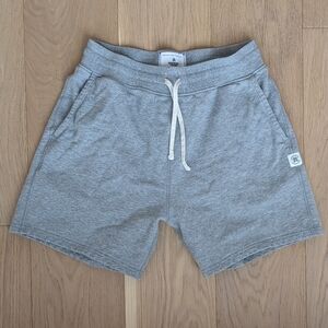 Reigning Champ Midweight Terry 6" Sweat Short (M)